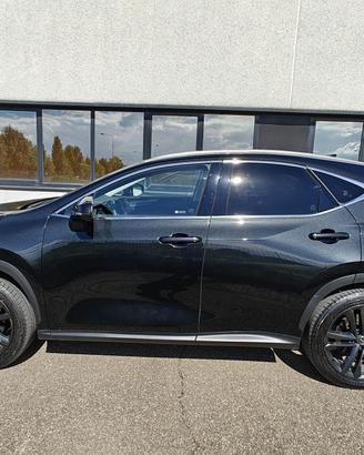 Lexus leasing  subentro 