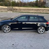 AUDI A3 Sline 3ª serie - 2016