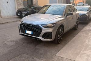 AUDI Q5 SB 40 2.0 tdi mhev Identity Black quattro