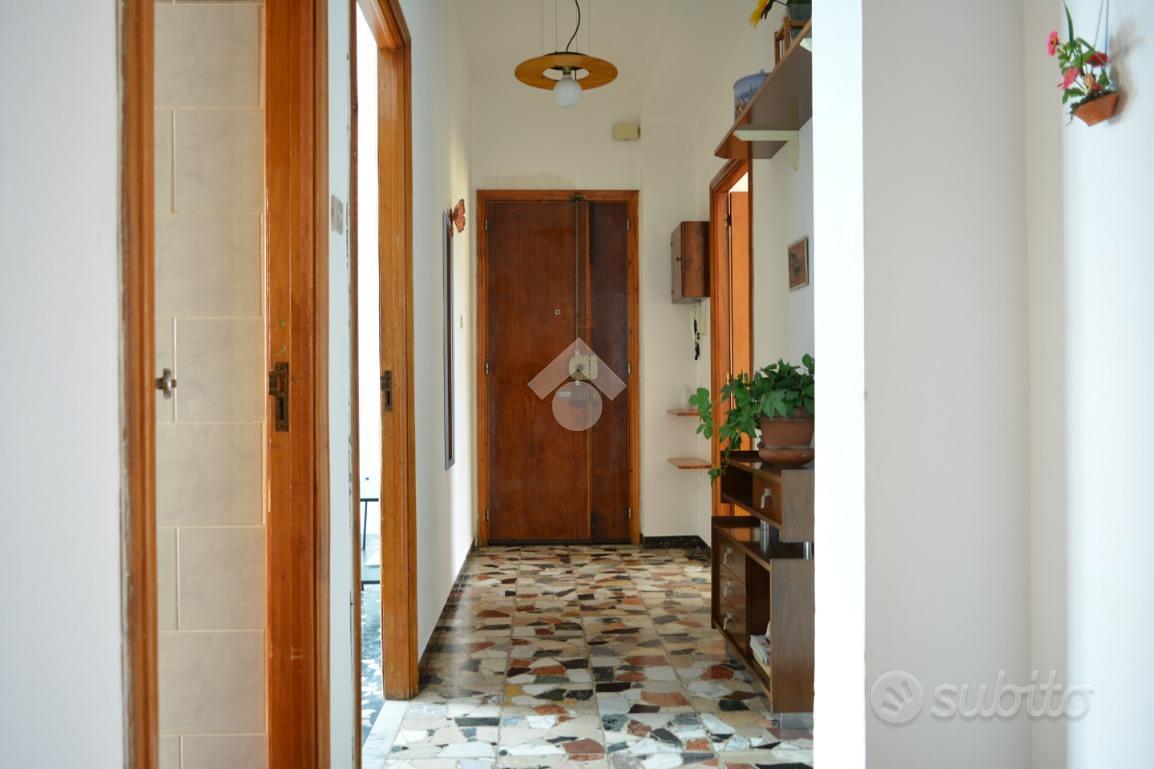Appartamento – Cagliari, Is Mirrionis - Vista 2