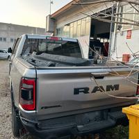 DODGE RAM 1500 5.7 CREW CAB