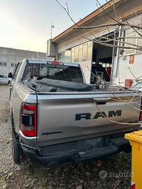 DODGE RAM 1500 5.7 CREW CAB
