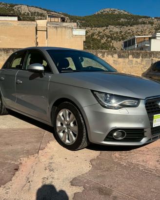AUDI A1 1.6 TDI 105CV AMBITION 2015 BI-XENON