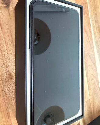 Apple iPhone 11 PRO 64GB con accessori originali