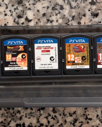 14 giochi psvita+microSD 8gb