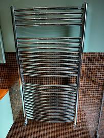 Termo arredo  da bagno scalda salviette acciaio