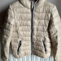 Piumino corto donna beige con cappuccio