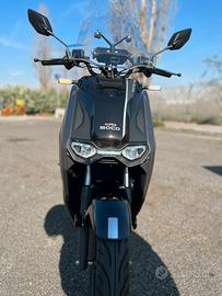 Super Soco CPX - scooter elettrico