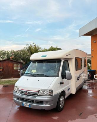 Camper semintegrale