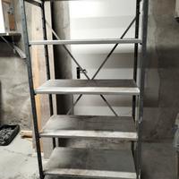 scaffali in ferro 