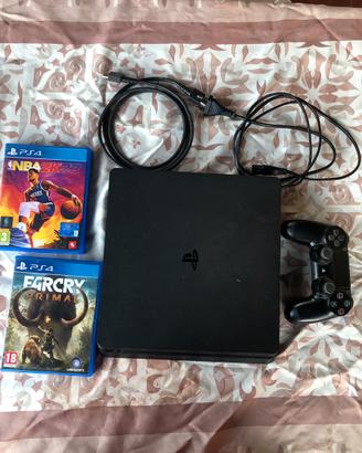 Ps4 slim+controller+2 giochi