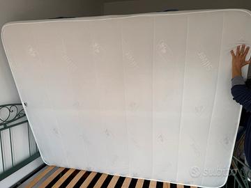 Materasso matrimoniale