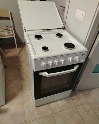 cucina a gas Beko CSS 42014 FW in ottime