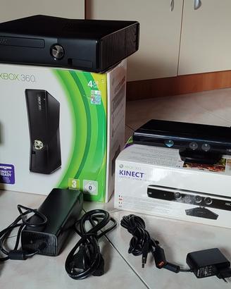 Xbox 360 con sensore Kinect + giochi