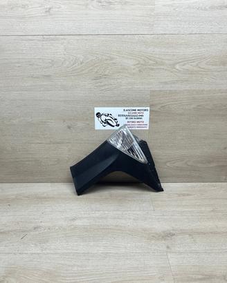 FIANCHETTO SX E FRECCIA XMAX 2010 2013 NON PERFETT