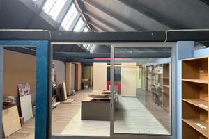 Soppalco di 120 metri laboratorio molto luminoso