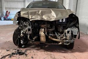 Panda cross 4x4 169 1.3 mtj incidentata