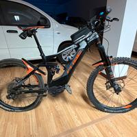 Bici elettrica cube stereo 27.5
