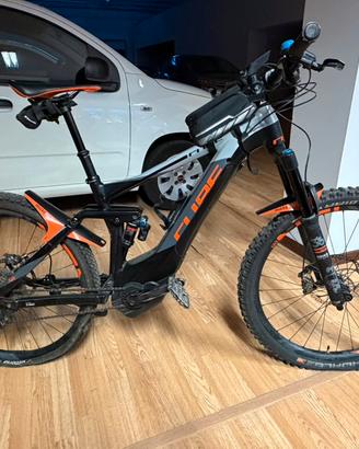Bici elettrica cube stereo 27.5