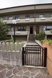 Villetta a schiera villa raspa 4 piani