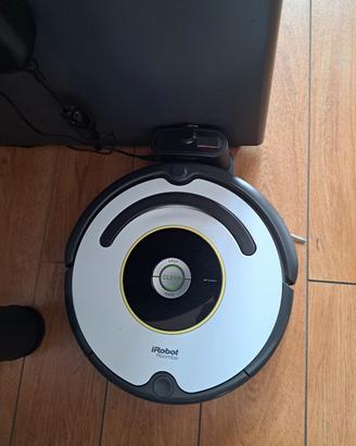 Robot aspirapolvere Roomba iRobot 620