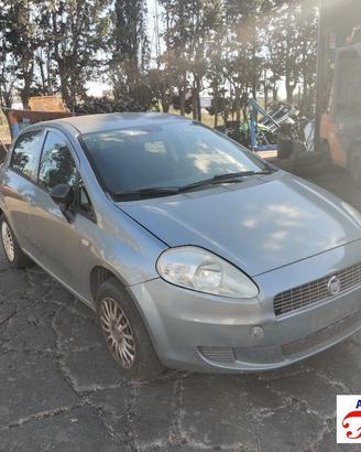 FIAT GRANDE PUNTO 199 1.3 D MULTIJET ricambi-