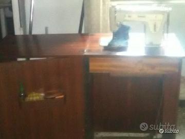 Macchina da cucire Singer 267