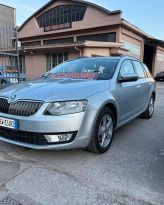 SKODA OCTAVIA 1.6 TDI DSG Wagon EXECUTIVE