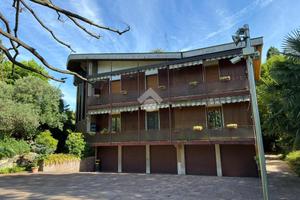 VILLA SINGOLA A CORBETTA