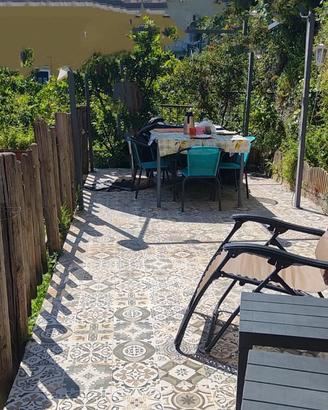 Costa Amalfi, giardino&terranno.300 MT da mare