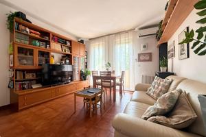 3 LOCALI A MOGLIANO VENETO