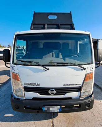 NISSAN CABISTAR 35.15 RIBALTABILE TRILATERALE