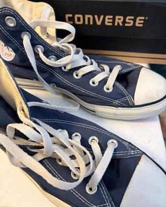 Scarpe sportive