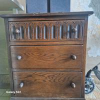 Mobiletto Antiquariato