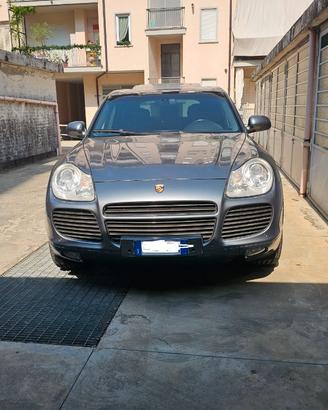 Porsche Cayenne 4.5 Turbo tiptronic v8