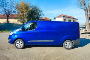 Ford Transit passo lungo