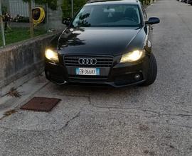 AUDI A4 4ª serie - 2011