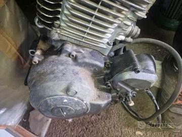 BLOCCO MOTORE X YAMAHA 600 <4TP> ANNO 2000