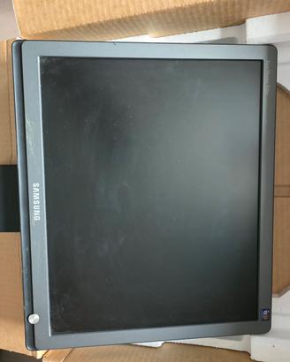 Monitor PC 4:3 Samsung 