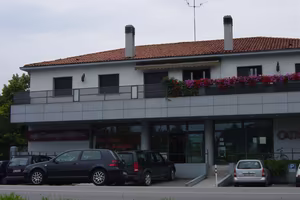 Sacile - Negozio/ufficio Rif. L27