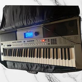 Tastiera YAMAHA E443