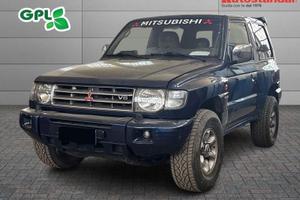 Mitsubishi Pajero 3.5
