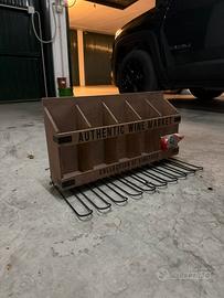 Porta bottiglie e bicchieri in legno