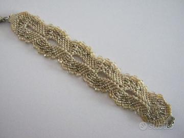 Braccialetto in macramé
