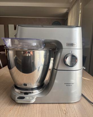 Kenwood Titanium Chef Baker XL KVL85