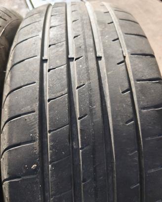 Goodyear Eagle F1 235/55r18