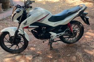 Honda cb 125 f
