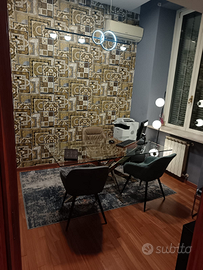 Studio direzionale arredato per consulenti