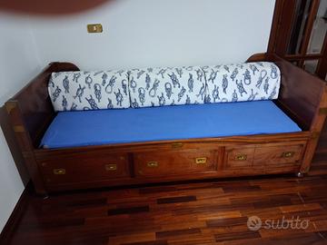 DIVANO LETTO STILE MARINA