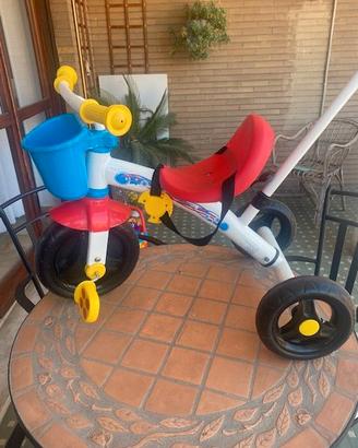 Triciclo Artsana-Chicco (modello 39973)